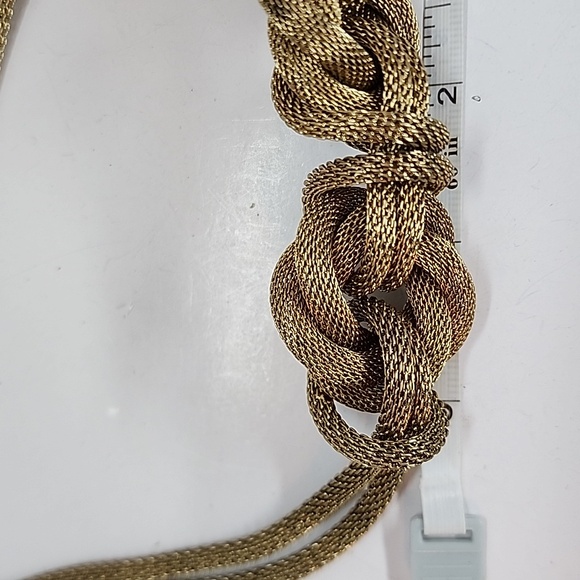J. Crew Gold Tone Triple Knot Mesh 🪢 Link Chain Necklace - Picture 10 of 11